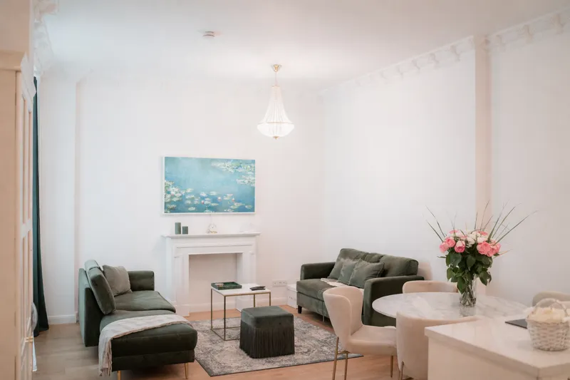 Stilvoll wohnen: 2.5-Zimmer-Apartment in Charlottenburg — photo 1